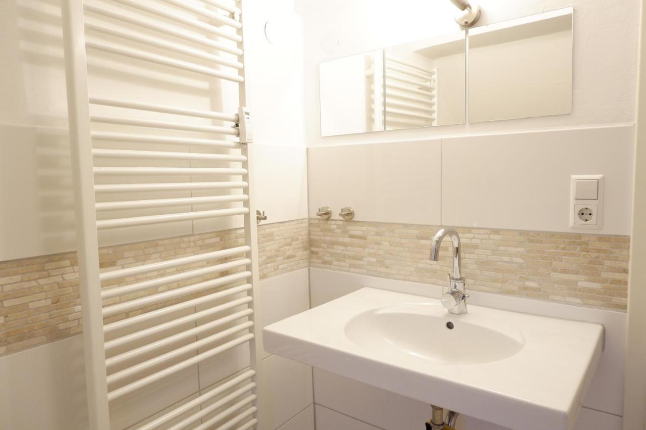 Privatzimmer In Bester Altstadtlage Tübingen Buitenkant foto