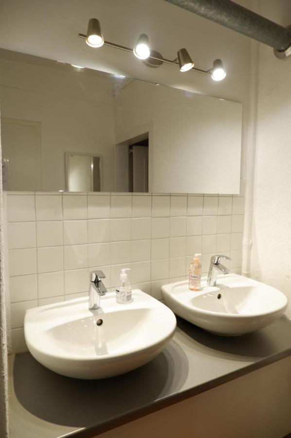 Privatzimmer In Bester Altstadtlage Tübingen Buitenkant foto