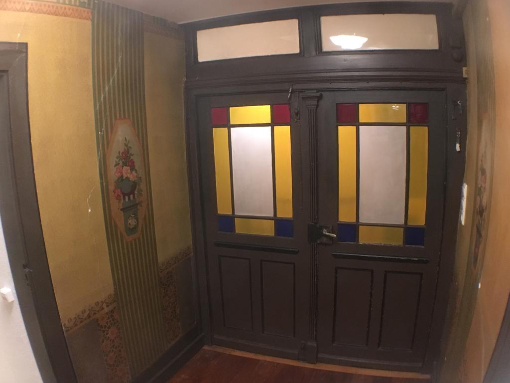 Privatzimmer In Bester Altstadtlage Tübingen Kamer foto
