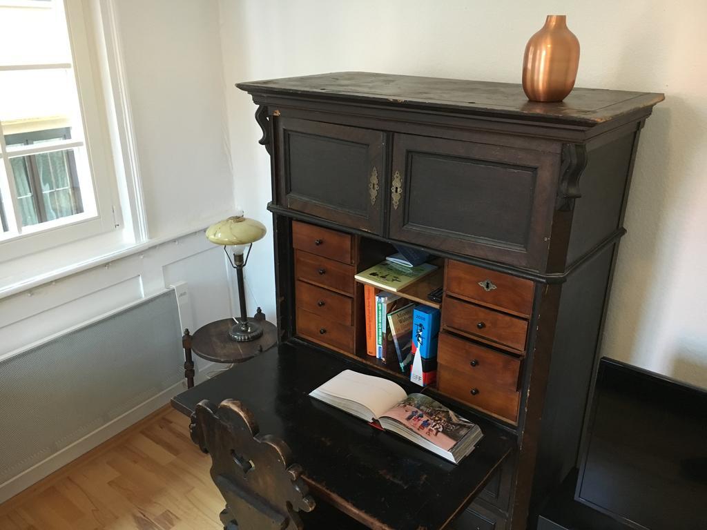 Privatzimmer In Bester Altstadtlage Tübingen Buitenkant foto