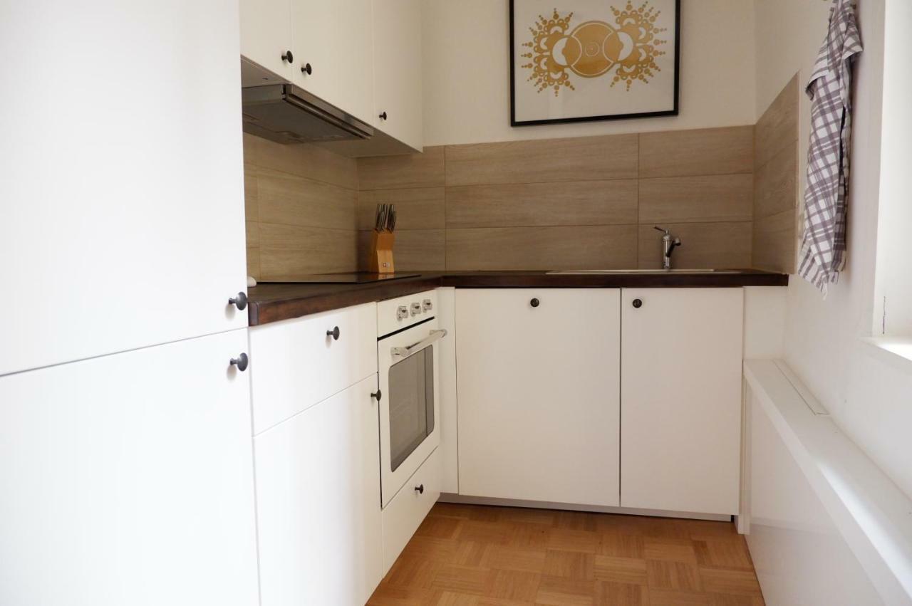 Privatzimmer In Bester Altstadtlage Tübingen Buitenkant foto